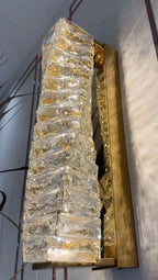 Aurelle Wandleuchte aus Edelstahl mit Kristallakzenten und 3 Einstellungen