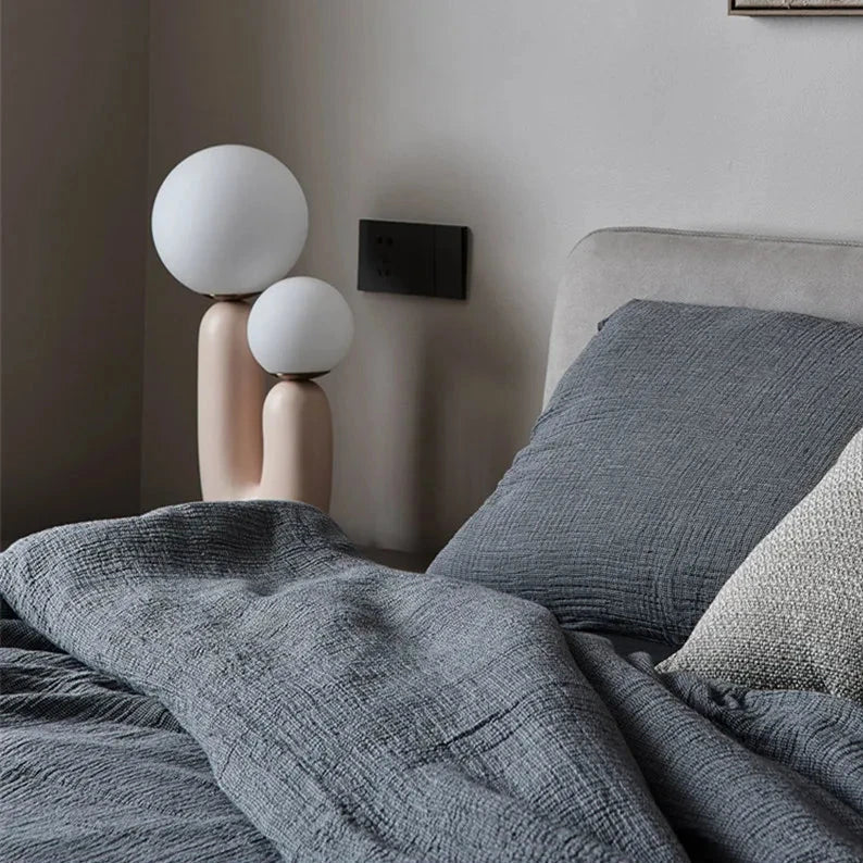 AuroraLume Tischlampe mit zwei G9 LED-Lampen und oben-unten Schirm