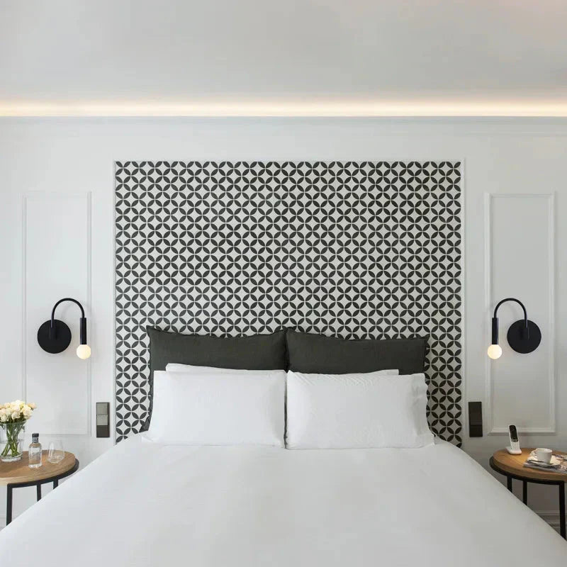 NovaLume Metal Wall Light With LED E14 Bulb Included